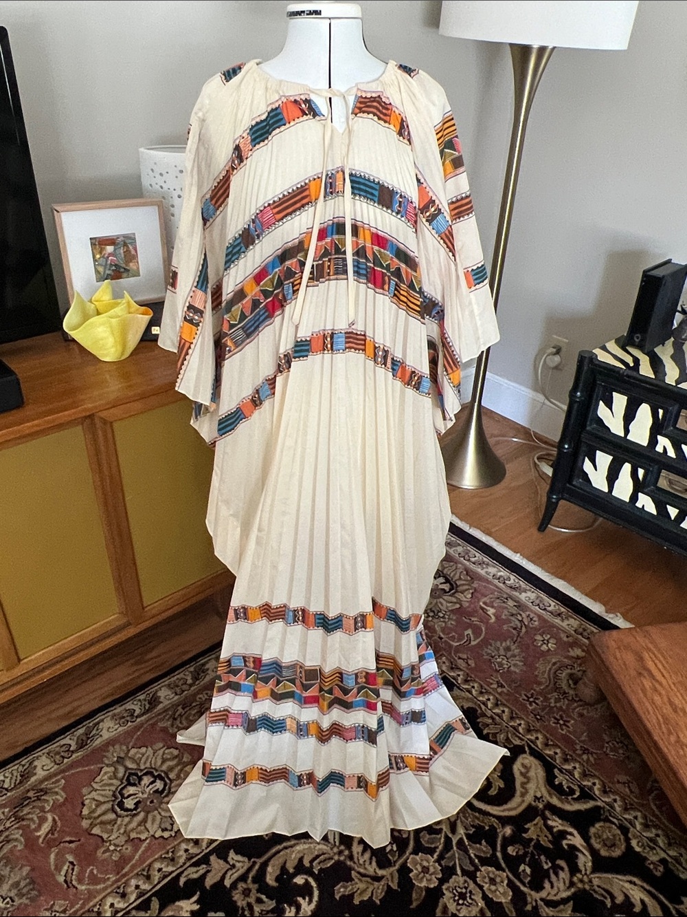 Vintage 70s Susan Small Pleated Kaftan Maxi Dress / Hostess Gown